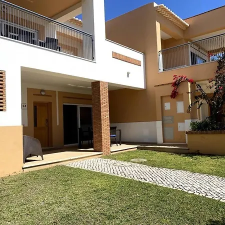 Flor Da Primavera By Coral Apartment Mexilhoeira Grande