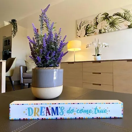 Apartment Flor Da Primavera By Coral